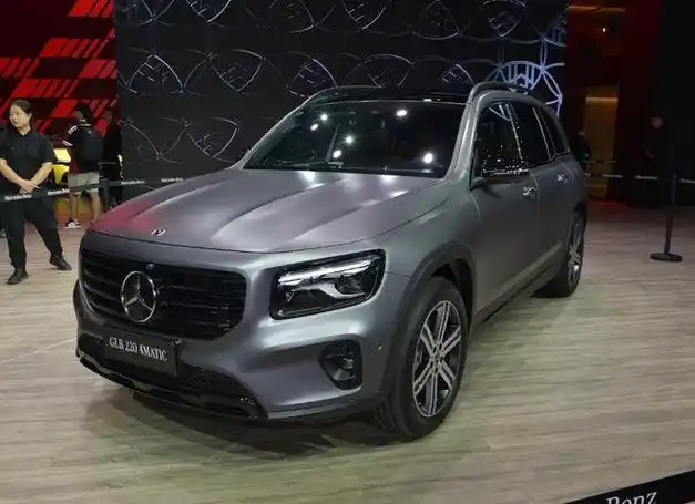 内饰|极氪光辉|奔驰glb|紧凑型suv_网易订阅