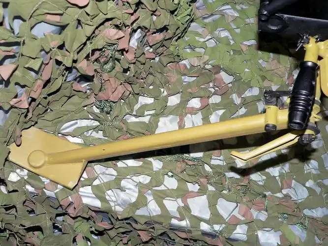 ags-30自动榴弹发射器