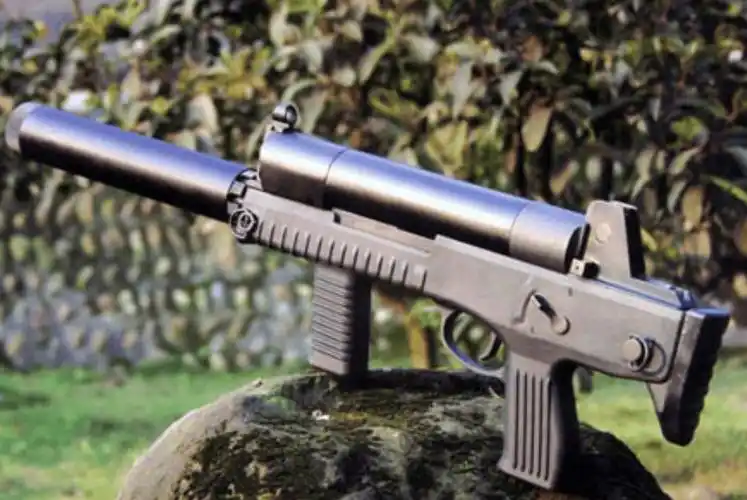 50冲锋枪仿自苏联波波莎却大幅改动抗美援朝战场打得敌人直哭