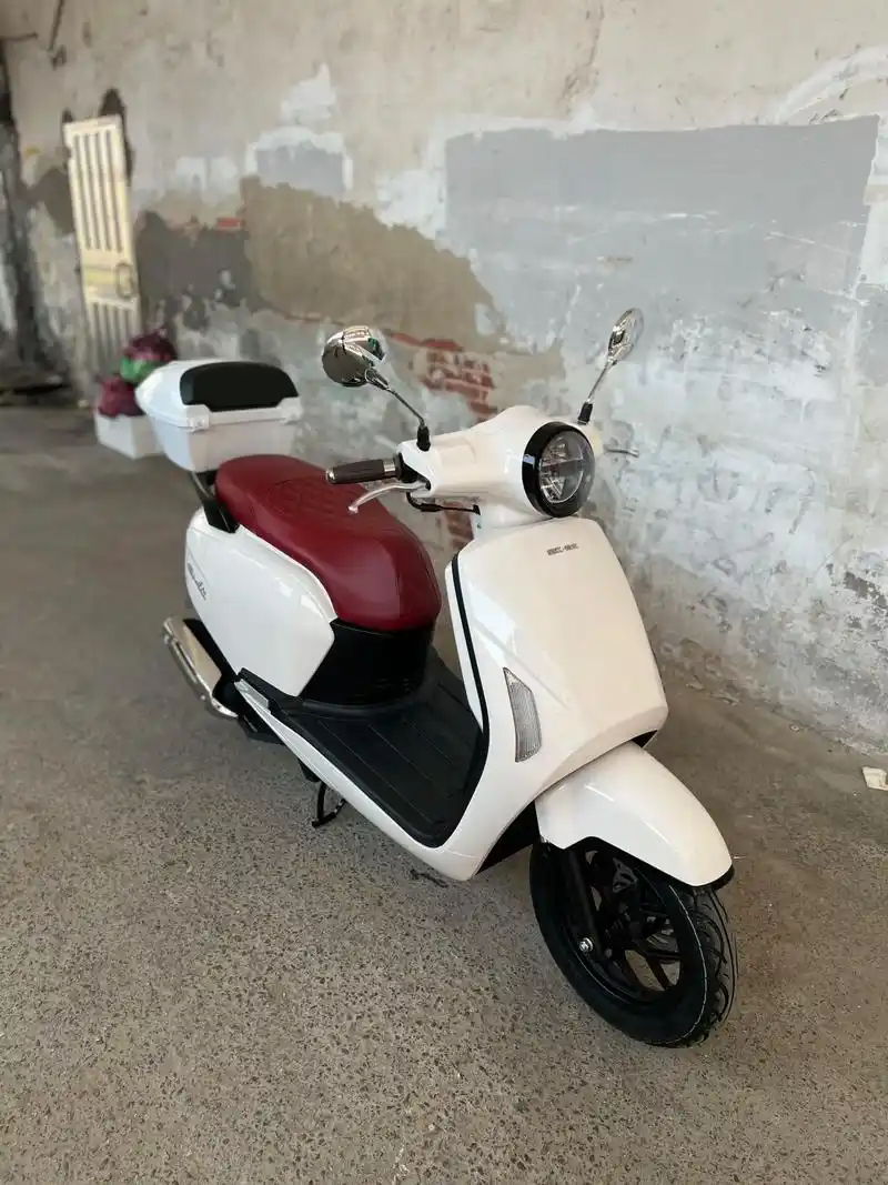 新款复古踏板ln.#踏板摩托车推荐 #踏板 采用越雅本田13 - 抖音