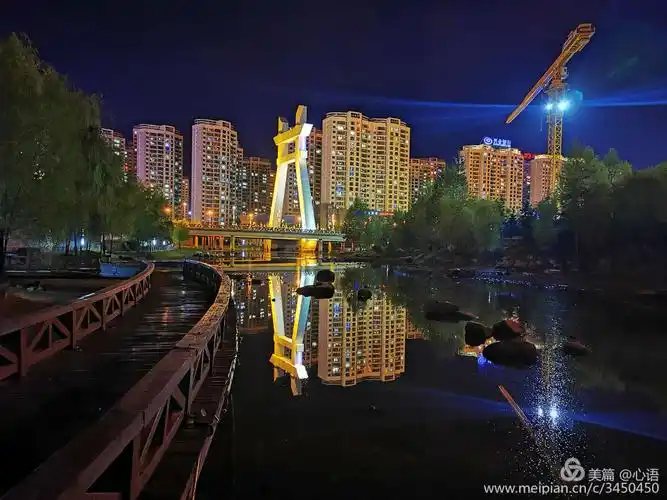 海湖新区的夜景
