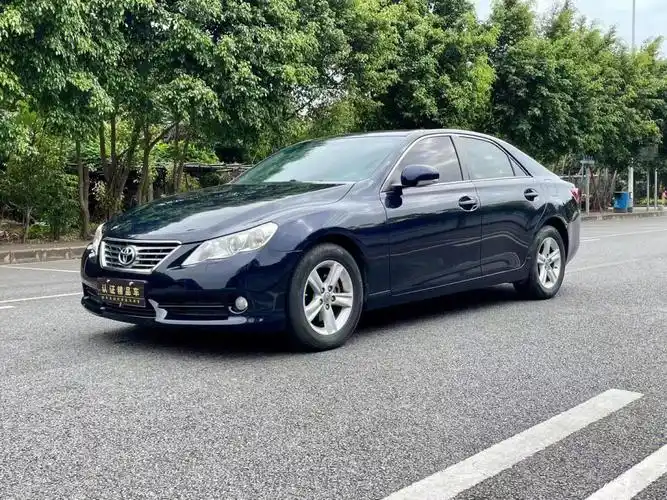 2011年丰田锐志2.5v6大心脏