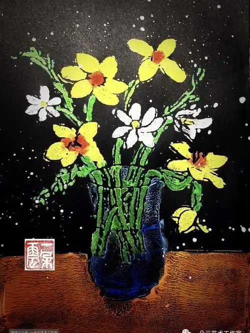 易学易操作的吹塑纸版画-美丽的瓶花