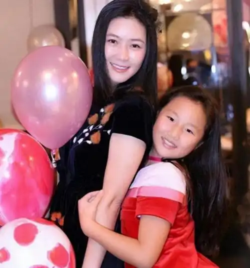 演员田海蓉富豪老公入狱病逝留下130亿遗憾她的选择让人泪目