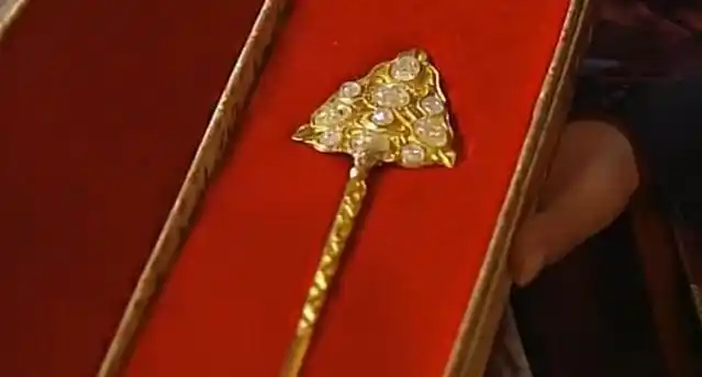 扒一扒宫心计两部的金簪特写:金蝶钗小巧玲珑,榴开百子最美丽