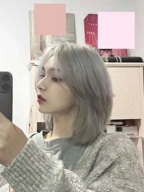 永远爱灰色头发