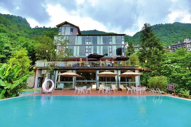 大明山半山腰下水源村的精品民宿,为游客提供优质入住体验.