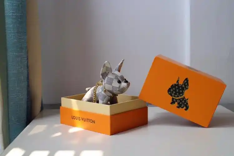 lv 专柜限量钥匙扣法斗犬挂件钥匙扣摆件-高仿奢侈品-高仿包包-高仿lv