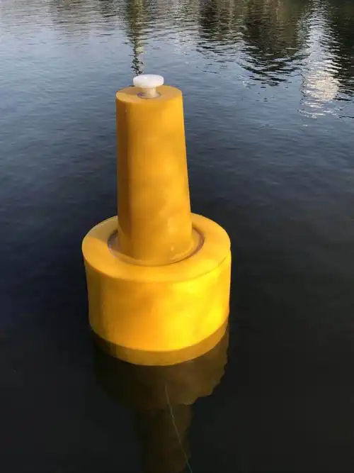 水上建桥施工使用直径70公分禁航塑料浮标批发厂家