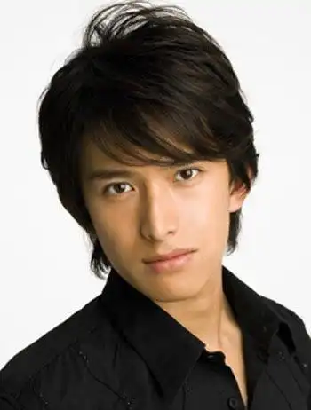 男生椭圆脸适合什么发型 男士椭圆脸短发发型图片(3)