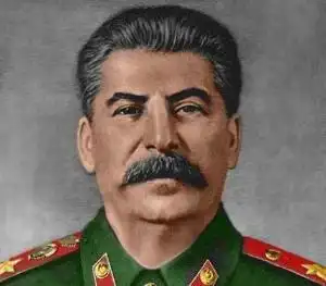 斯大林一生叱咤风云执政苏联三十年,临终前说了四个字,闻者落泪