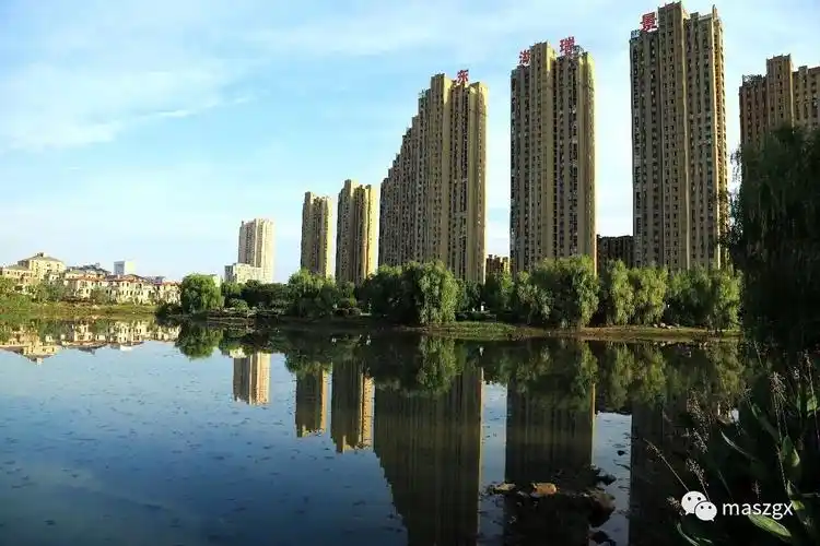 马鞍山东湖公园的秋天是美的,美在一份明澈,美在一份纯净