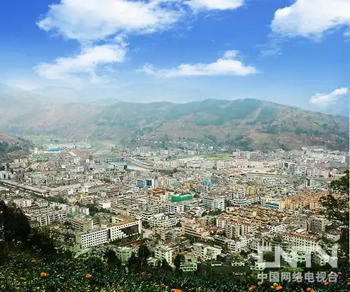 会东县位于四川省凉山彝族自治州南端,被誉为"攀西明珠".