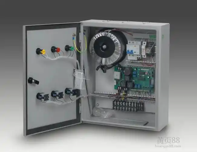 宿迁智能家居 产品名称:智能控制箱  产品编号:rds系列  采用微型电脑