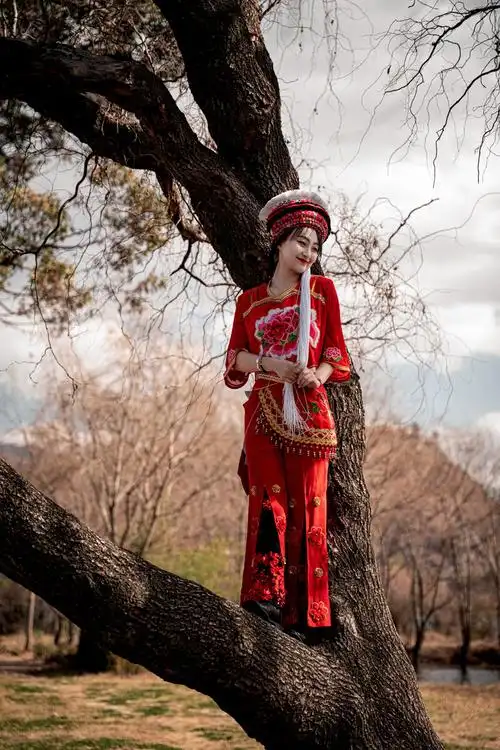 白族女孩 - 蒙古族摄影人-苏德 - 图虫