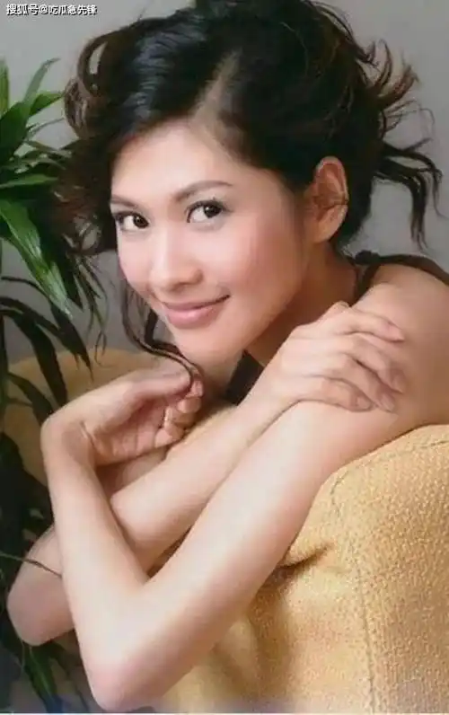 并为她量身定做了一档节目《美女私房菜》