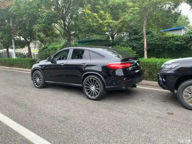 扮猪吃老虎第三代奔驰gleamg43coupe提车作业