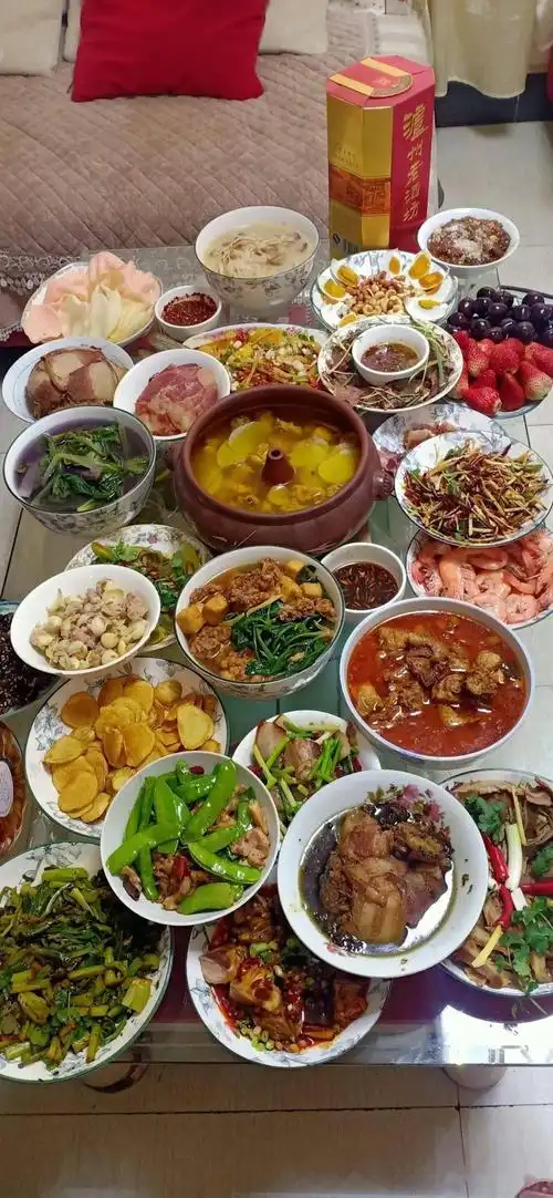 刚刚一大波昭通人的年夜饭照片流出