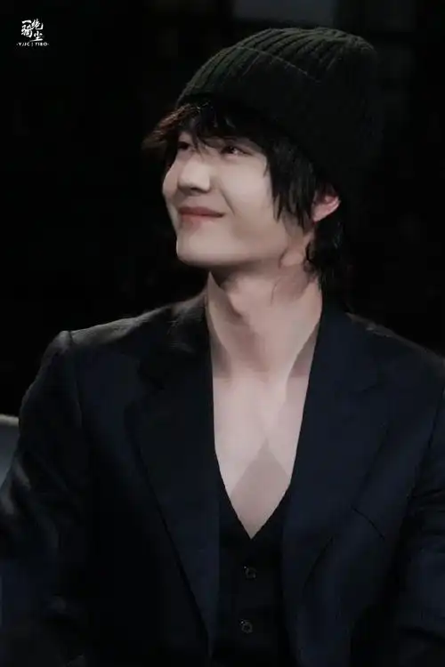 王一博星光大赏