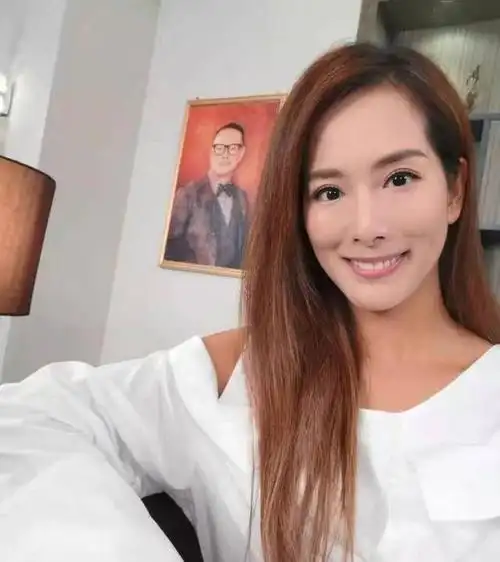 期待tvb美女主持吴幸美从客串变主角真名出演爱回家