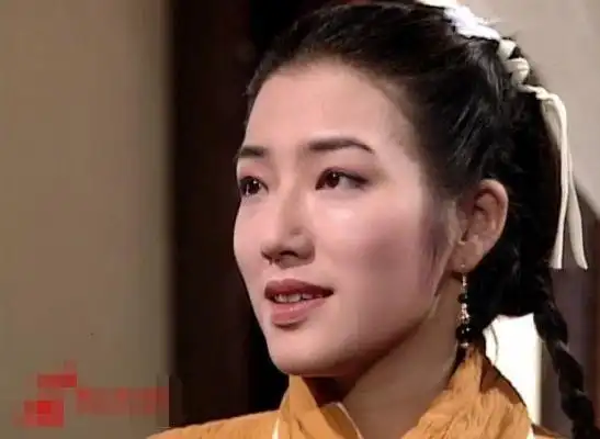 前tvb花旦20多年为情所困,52岁仍单身未嫁,气质依旧迷人_关宝慧