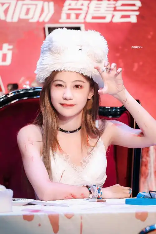 袁一琦cfbdsir2149个人巡演##袁一琦首张个人实体ep风向##今日星拍