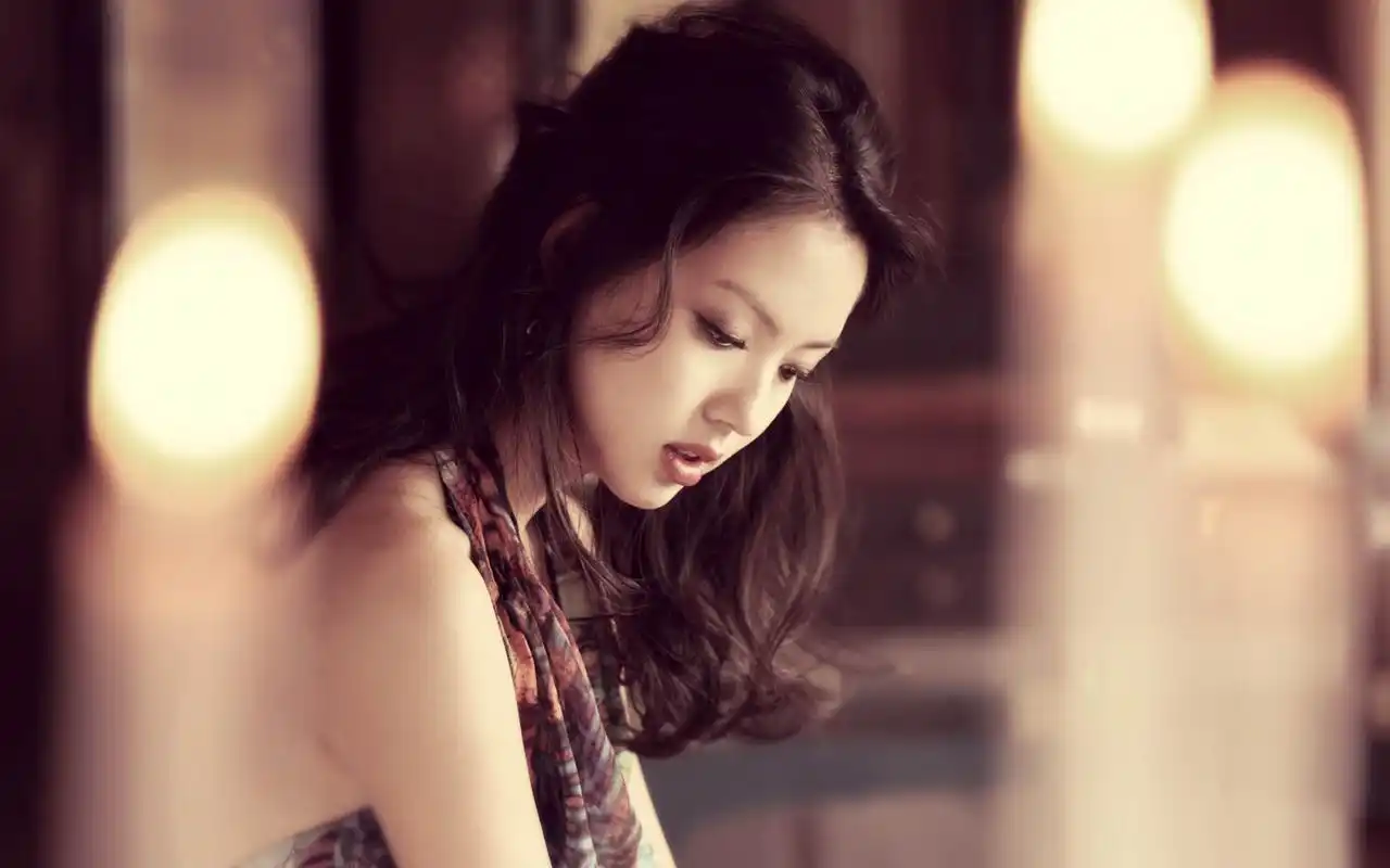 张梓琳明星壁纸_漂亮女星张梓琳