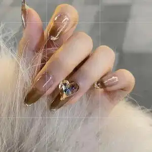 成品美甲甲片水钻图片