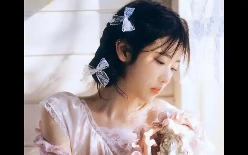 蛇姐壁纸真好看