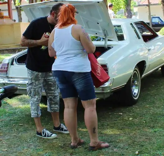 available sizes / embedded codes