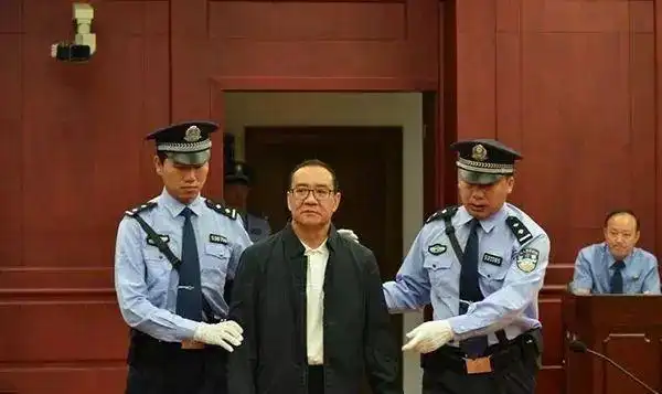 双百院长百套昆华苑房产上线双11网拍均价5000元㎡左右却无人问津