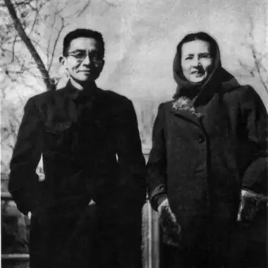 1928年回国后,曾先后任职于东北大学建筑系,中国营造学社和