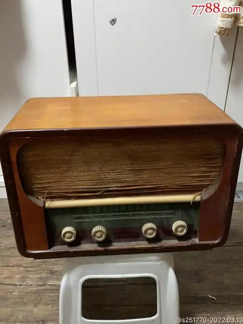 老收音机公私合营广播器材厂