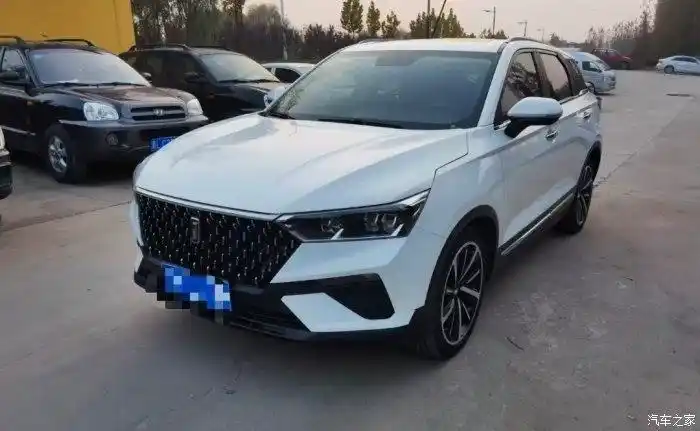 带大家欣赏一下颜值爆表的奔腾t77