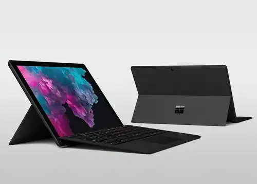 微软发布"暗黑系"surface全家桶:但耳机是亮点