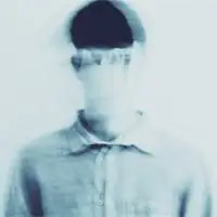 朦胧风格俊美绝伦的男生头像