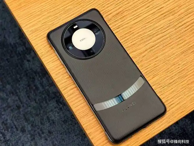 不过按照华为mate 60系列的上市时间来看,华为旗下的手机产品线目前