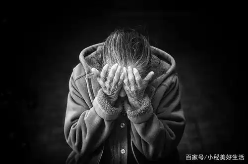 心酸!当父母老了,就再没有一个安稳的家