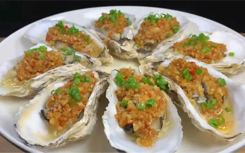 饭店的蒜蓉粉丝蒸生蚝为啥好吃?