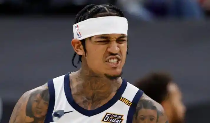 米切尔克拉克森合砍43分,爵士半场72-50领先快船