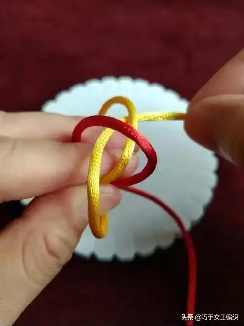 8,收紧线调整好绳结.