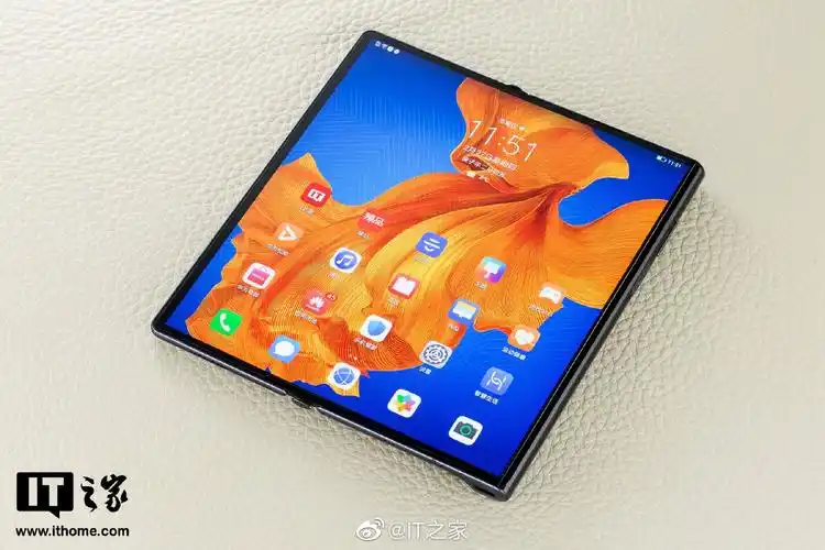 华为matexs折叠屏手机图赏