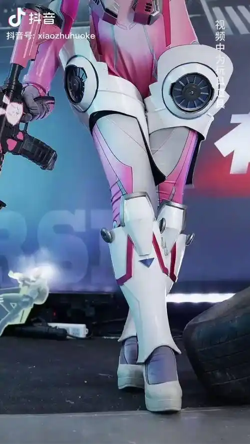 萤火虫漫展 简单拍一夏 和平精英 梦幻火箭 cos 为热爱初心不改_cos