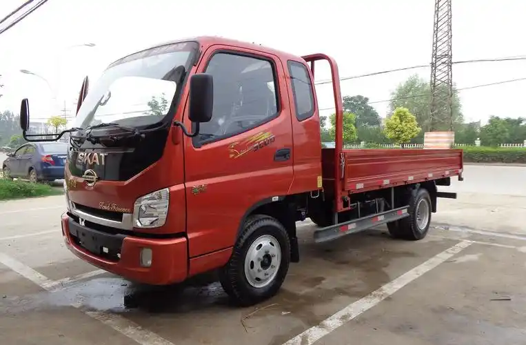 力帆时骏 斯卡特 骏卡 102马力 3.845米排半栏板轻卡