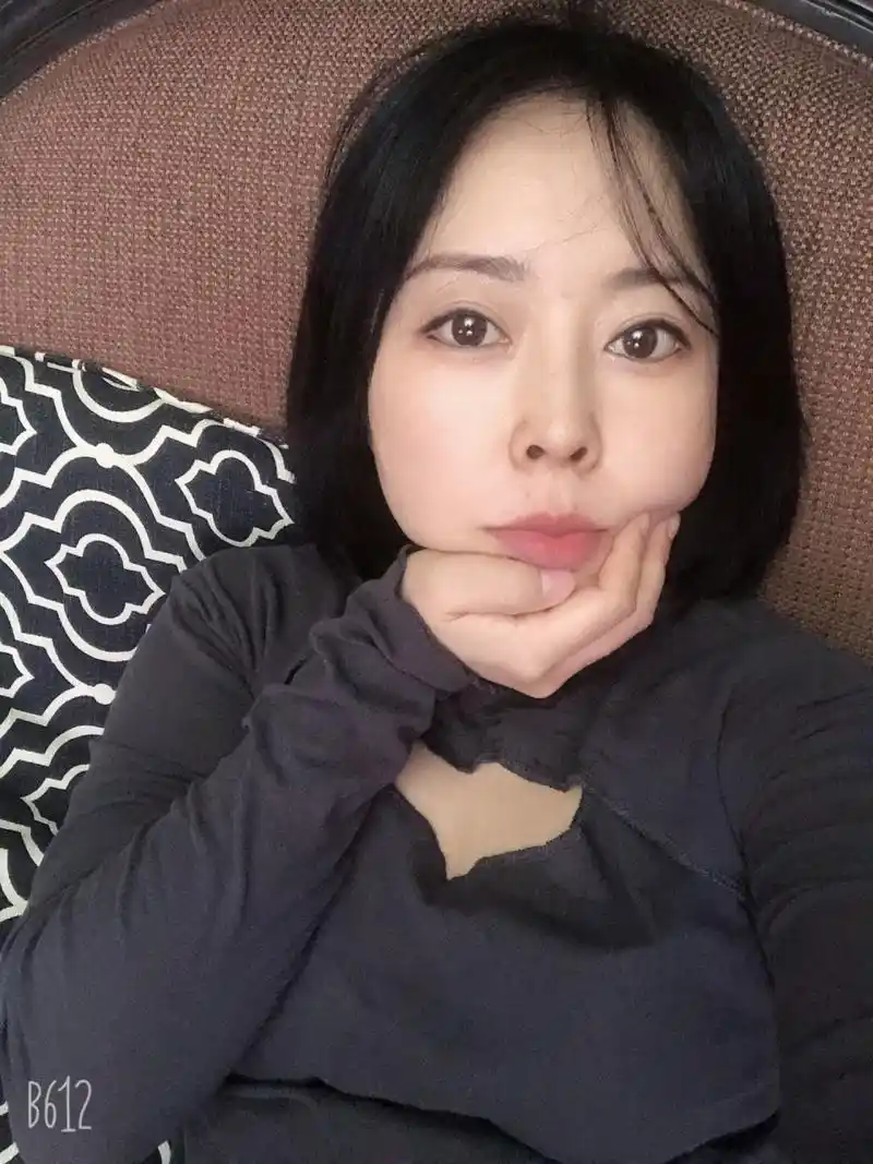 46岁阿姨/一些居家照片/家中氛围 经常会在家呆着时突然就对眼前景象