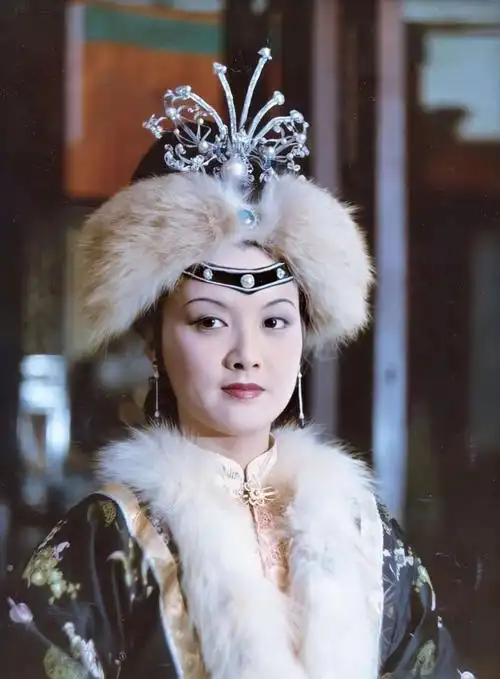 红楼梦凤姐和李纨都是小富婆谁的理财手段更胜一筹