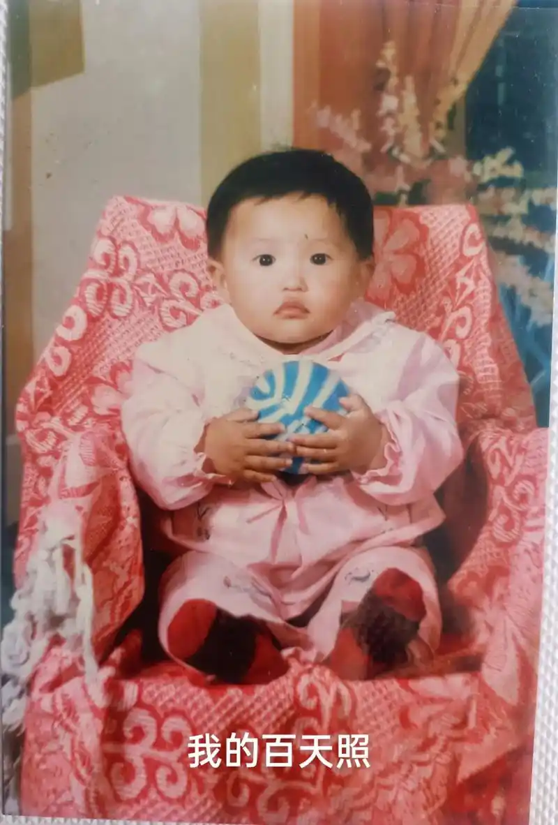 从小在幸福家庭里长大,老照片里全是美好的回忆!#老照片 #8 - 抖音