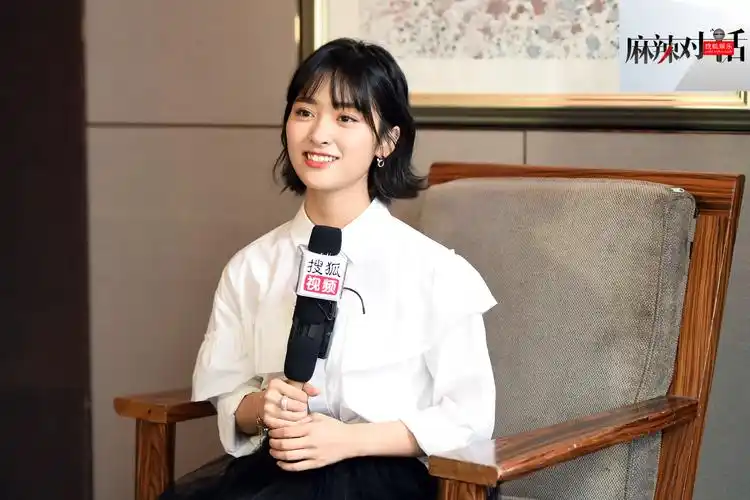 沈月:长得胖是事实 说我矮我也长不高了