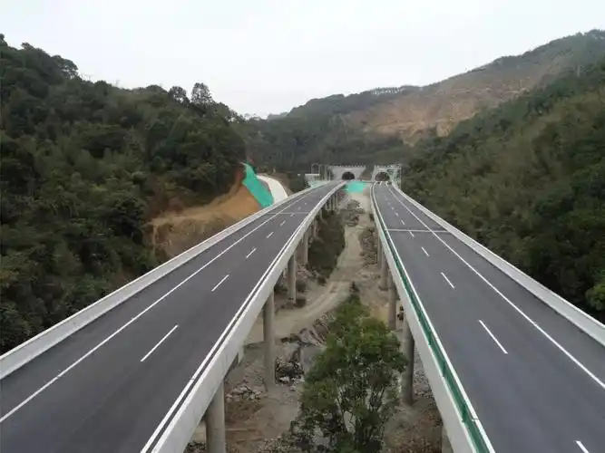 河惠莞高速龙紫段正式通车,最美地标惊艳亮相!