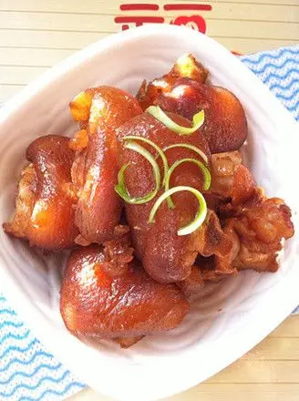 招财猪手的做法